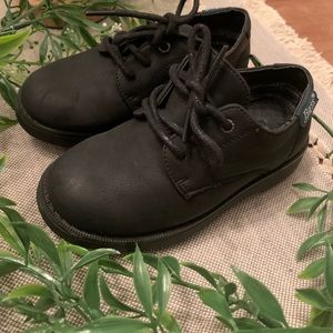 Black Bass Oxford Dress Shoes | Size 9c